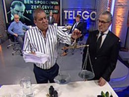 Erman Toroğlu... CANLI YAYINDA CACIK YAPTI!..