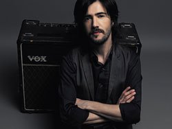 Gürcan Ersoy... SABRETMENİN, İNANMANIN, KENDİNE BİR ŞANS DAHA VERMENİN ALBÜMÜ!