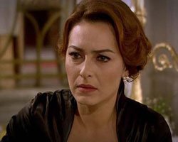 Ayça Bingöl... İKİZ BEBEKLERİNİ KUCAĞINA ALDI!