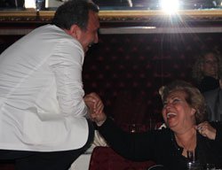 Magazinkolik Özel / Semra-Zeynep Özal... ANNELER GÜNÜ'NÜ ÜMİT BESEN'LE KUTLADILAR!