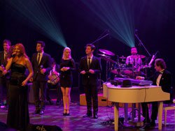 "Enbe Orkestrası"... BU DEFA ANNELER İÇİN ÇALIP, SÖYLEDİLER!