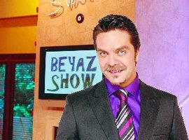 Beyaz Show... ÖZEL KONUĞU İÇİN HAZIRLANIYOR!