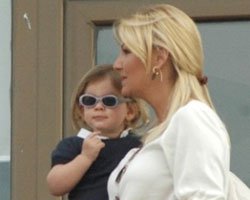 Pınar Altuğ... KIZIYLA YAPILAN İZİNSİZ RÖPORTAJI AFFETTİ!