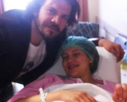 Tolga Karel-Günay Musayeva... BEBEK DOĞDU, ANALI-BABALI BÜYÜSÜN!