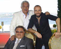 Şahin Özer İle Yaşam Sohbetleri'... ÇOK ÖZEL KONUKTAN EVLİLİK TÜYOLARI!