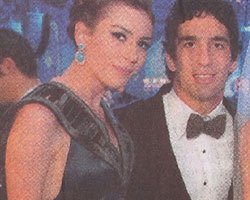 Sinem Kobal-Arda Turan... BARIŞIN RESMİ!