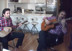 Serdar Kemal-Volkan Konak... DÜET YAPTIKLARI TÜRKÜYE KLİP ÇEKTİLER!