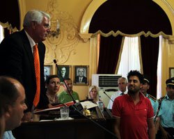 Serkan Çağrı... KLARNETİYLE MECLİS'İ BASTİ!