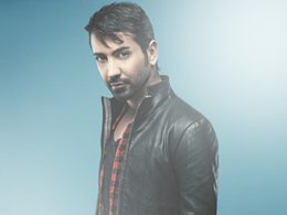 Tan... "İLK" ALBÜME GERİ SAYIM BAŞLADI!