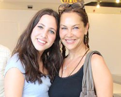 Hülya Avşar... "BU SENE BENİ DENİZDE GÖRÜNTÜLEYEMEYECEKSİNİZ!"