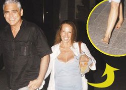 Nermin Bezmen-Tolga Savacı... YALINAYAK AŞK!