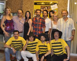 "Dartonlar Ve Laz Kit"? ÇEKİMLERİ MORAL YEMEĞİYLE START ALDI.