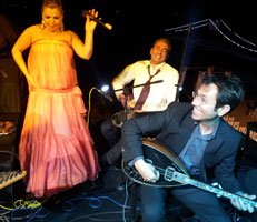 Elif Karlı... MUHTEŞEM ORKESTRA İLE DÜĞÜN ŞENLİĞİ!