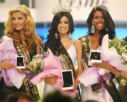 Miss Exclusive... ÇEŞME'DEKİ GÜZELLİK YARIŞMASINDA MEKSİKA GEZELİ BİRİNCİ!