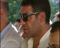 Hakan Altun... ANNEANNESİ VEFAT ETTİ!