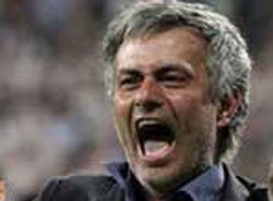 Jose Mourinho çıldırdı... "KES SESİNİ O....PU!"