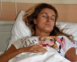 Tuğba Özay... "KALEMİTİ CEYN" HASTANELİK OLDU!