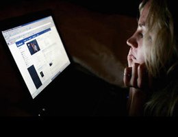 FACEBOOK'DA DOLANDIRILMAMAK İÇİN BUNU SAKIN YAPMAYIN!