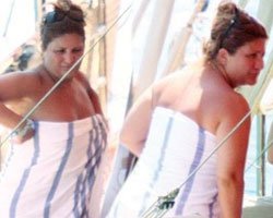 Sibel Can... ŞİMDİLİK PEŞTEMALLA GÖRÜNTÜLENDİ!