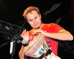 Mustafa Ceceli... ROMANTİK PRENS MEST ETTİ!