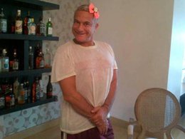 Mehmet Ali Erbil... KIZI İÇİN MODELLİK YAPTI!..