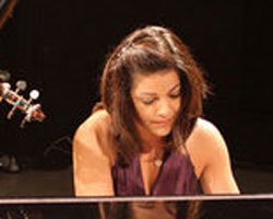 Mihaela Ursuleasa... DÜNYACA ÜNLÜ PİYANİST EVİNDE ÖLÜ BULUNDU!