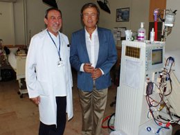 Erol Evgin? DİYALİZ MAKİNASINI İÇİN 15 BİN TL BAĞIŞLADI...