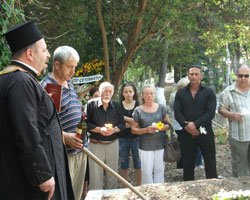 SİNEMAYA ÖMRÜNÜ VERDİ, CENAZESİNE 5 KİŞİ KATILDI!