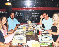 İbrahim Tatlıses-Ebru Gündeş... DÜŞMAN ÇATLATTILAR!