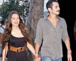 Neslihan Alagül-Ali Barkın Burkan... SET AŞIKLARI ELELE!