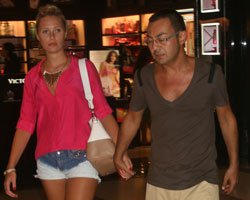 Serdar Ortac... SOSYAL MEDYA`DAN HAKARETİ AFFETMEDİ!