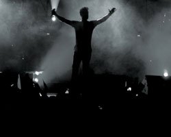 Murat Boz... YAZIN ENERJİSİ BU REMİX'TE!