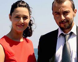 "Leyla ile Mecnun"... YENİ LEYLA'YA KONUŞMA YASAĞI!