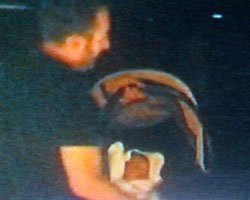 KEMAL BEBEK KIRKI ÇIKMADAN GÖRÜNTÜLENDİ!