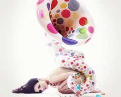 Nil Karaibrahimgil... "KAHRAMANINI" ARIYOR!