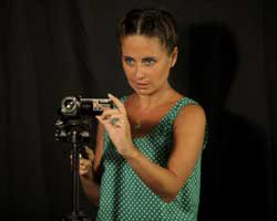 Esra Akkaya...  "KOÇ GİBİ OYUNCULUK"