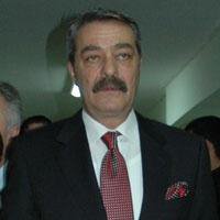 Kadir İnanır... "İLK 20 FİLMİMİN SORUMLULUĞUNU ÜSTLENMİYORUM!"