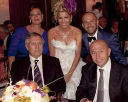 Emre Özdemir... DÜĞÜNÜNE FENERBAHÇE CAMİASI DAMGA VURDU!