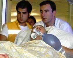 Erol Günaydın... AMBULANS UÇAKLA İSTANBUL'A GETİRİLDİ!