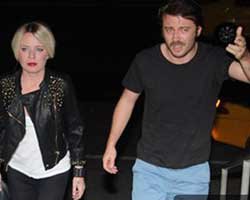 Tolga Güleç... "ÇEKMEYİN, SEVGİLİM DEĞİL!"