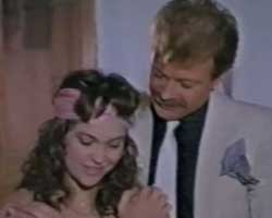 Nuri Alço... "HÜLYA AVŞAR'I CANIM ÇEKMEDİ DESEM YALAN OLUR!