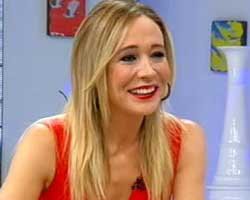 Ahu Sungur... "HAZAL KAYA SETTE ÇOK MUTSUZDU!"