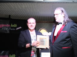 Esprmedia Media? ÖDÜLE DOYMUYOR?