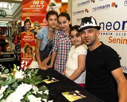 Murat Evgin... HAYRANLARIYLA HASRET GİDERDİ!