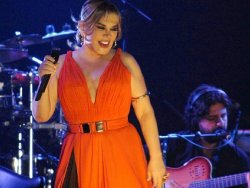 Sezen Aksu... "SEÇİMLERDE HALK HEPİMİZE AYAR VERDİ" !..