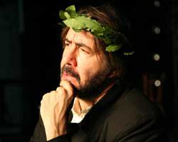 Hakan Meriçliler... AKIL HASTASI OLDU!