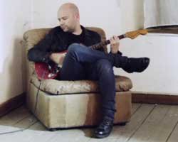 Cemil Demirbakan... TARİHİ KÖŞKTE ROMANTİK KLİP!