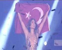 Jennifer Lopez... TOPLAM 36 BİN KİŞİ İZLEDİ, TÜRK BAYRAĞI İLE VEDA ETTİ!