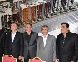 Fatih Kısaparmak... BABA OCAĞINDA BİR EVİ OLDU!