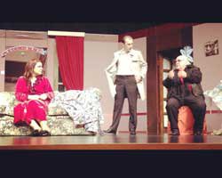 Enis Fosforoğlu Tiyatrosu'ndan Komedi...'ÇOCUĞUM'